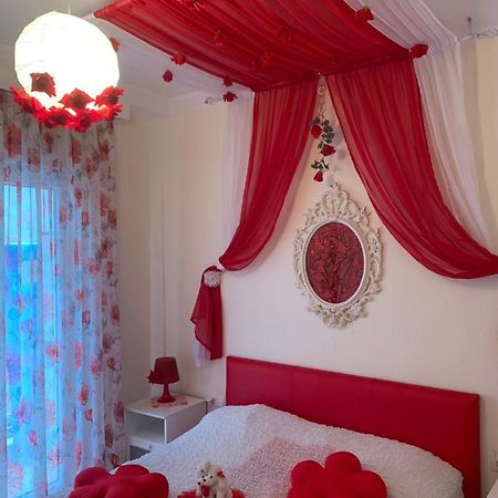Myparalia Apartament ***** Luaran gambar