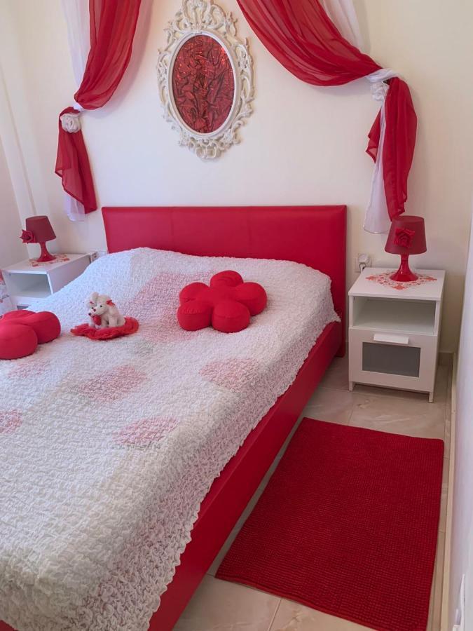Myparalia Apartament ***** Luaran gambar